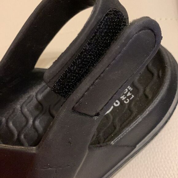 Chinese Laundry Casual size 7 black shoes with Velcro closure - Picture 4 of 8